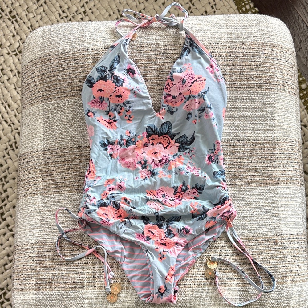 Woman’s Roxy Reversible One Piece Halter Swimwear